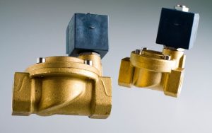 válvula solenoide para el control de fluidos industriales