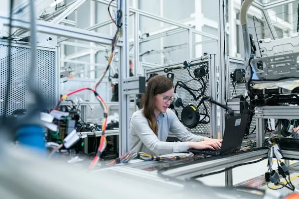 Circuito neumático y automatización industrial